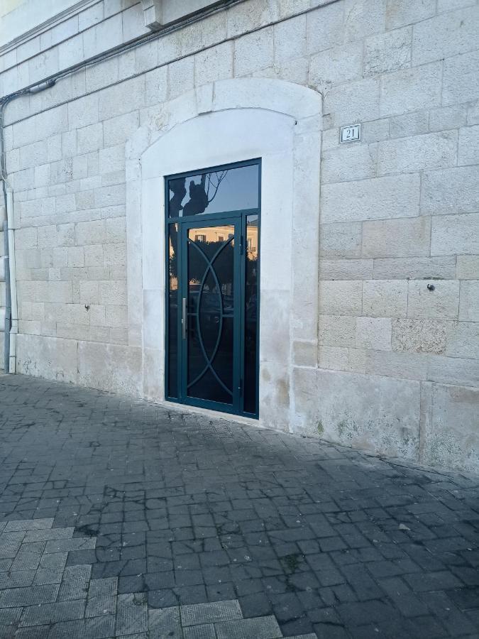 Suites Elifani Trani Εξωτερικό φωτογραφία