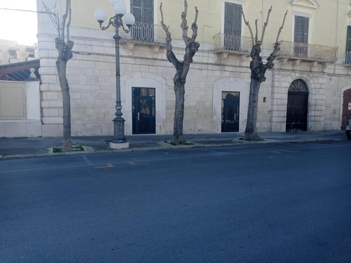 Suites Elifani Trani Εξωτερικό φωτογραφία
