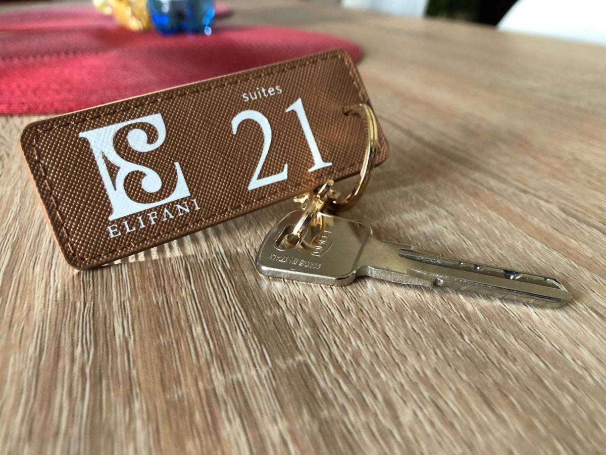 Suites Elifani Trani Εξωτερικό φωτογραφία